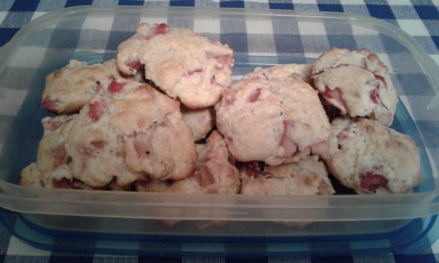 Rhubarb scones